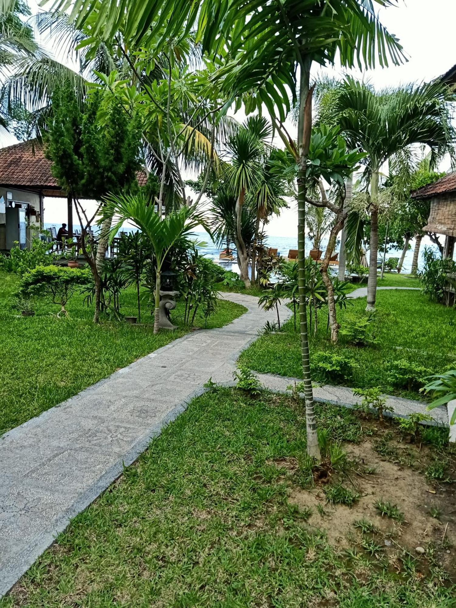 Hotel Ganesha Amed Zimmer foto
