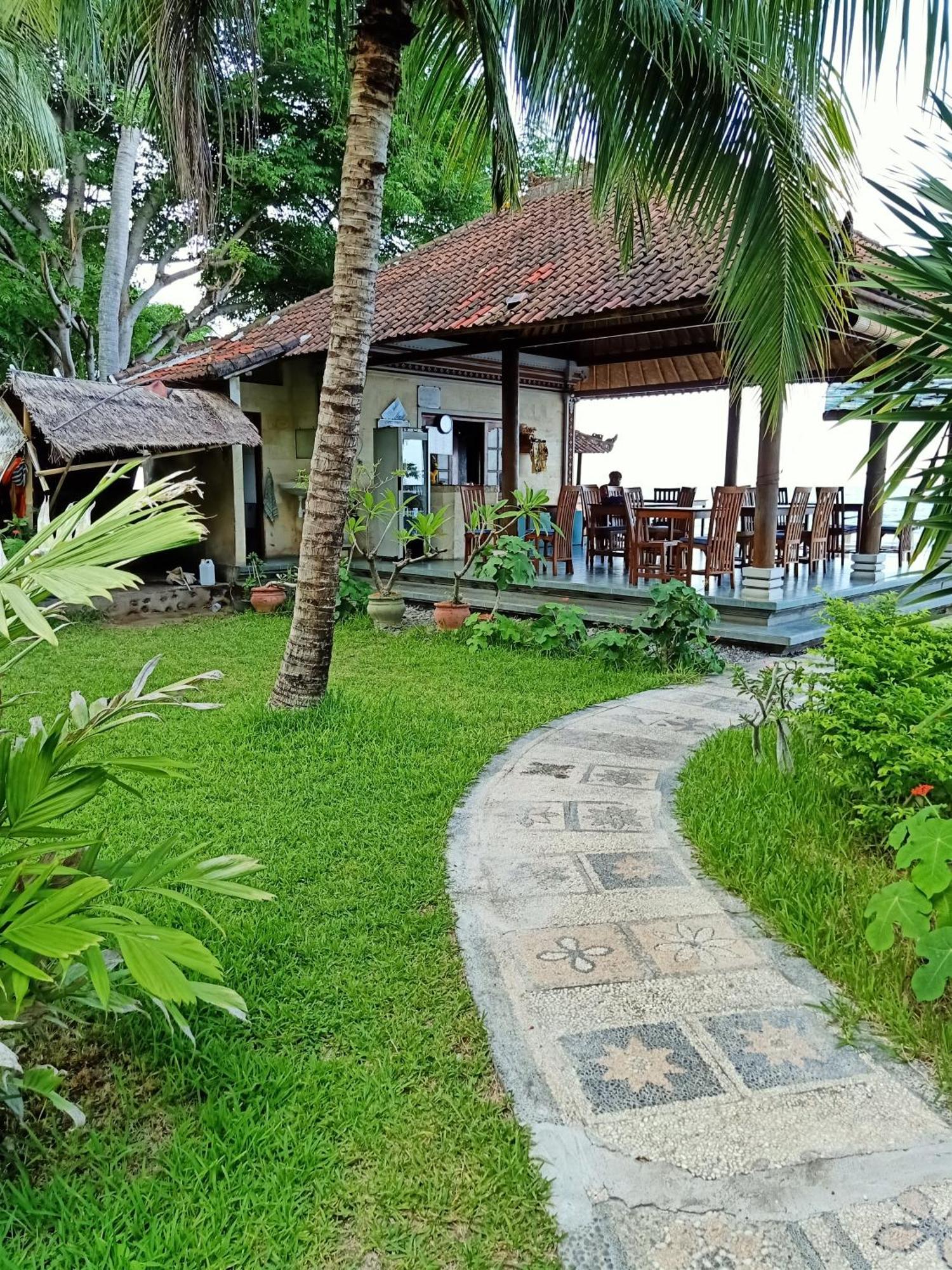Hotel Ganesha Amed Zimmer foto