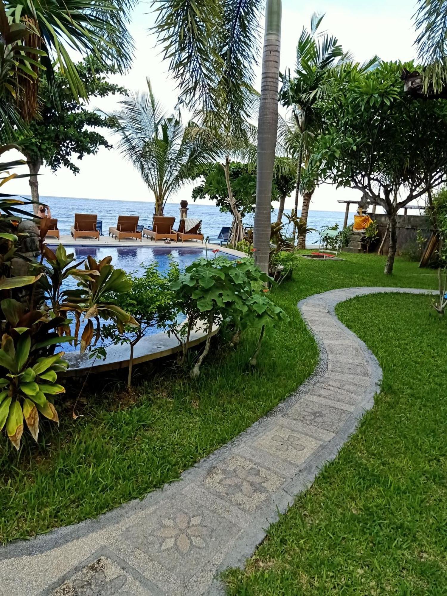 Hotel Ganesha Amed Zimmer foto
